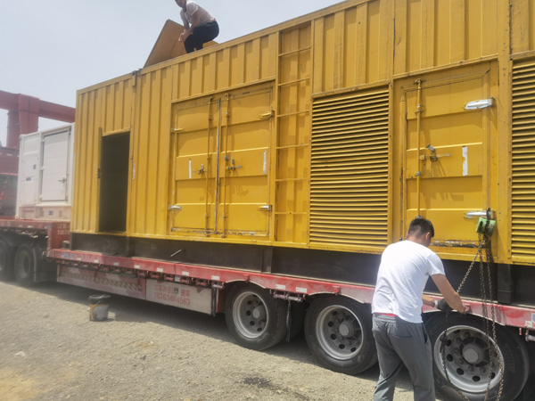 青海除了负载情况和发动机维护,还有哪些因素会影响 200kw 柴油发电机的油耗?